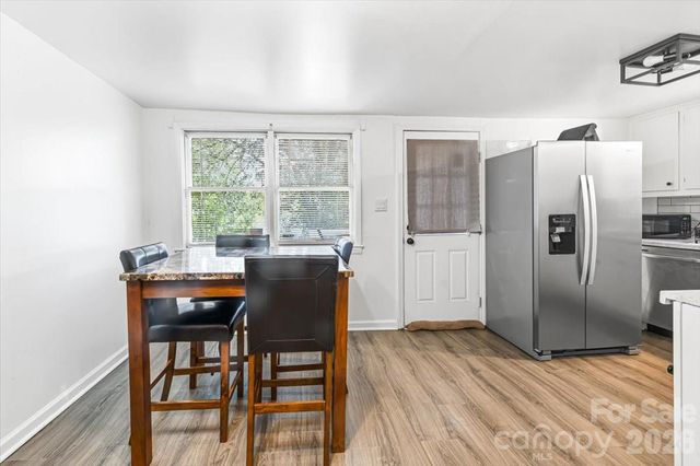 1921 4th Street SW 83, Hickory, NC 28602