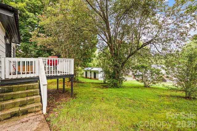 1921 4th Street SW 83, Hickory, NC 28602