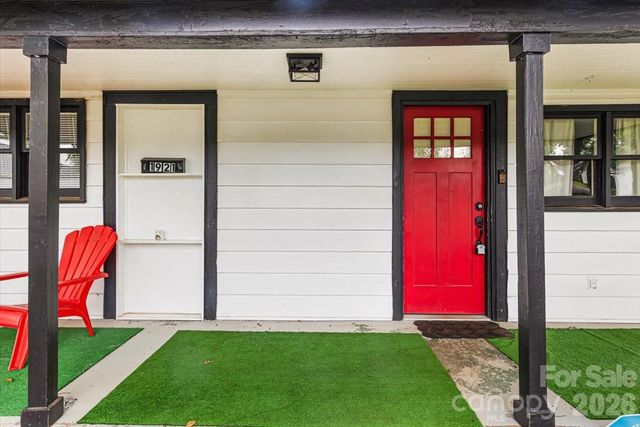 1921 4th Street SW 83, Hickory, NC 28602