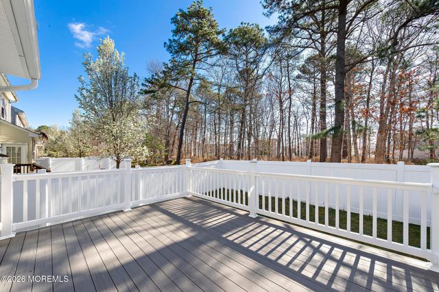 210 Pheasant Run Road, Mays Landing, NJ 08330