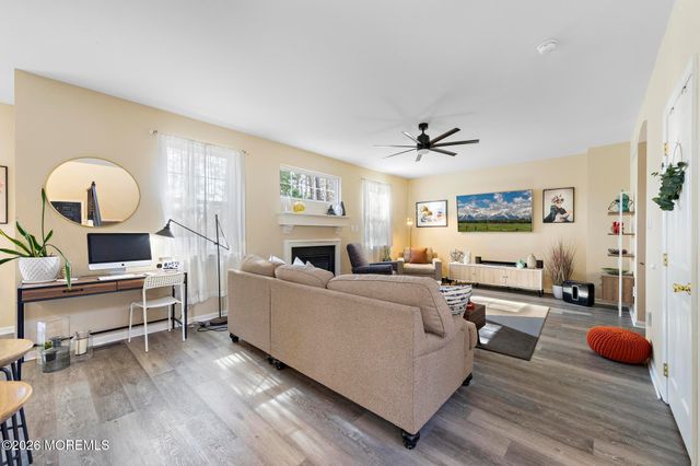 210 Pheasant Run Road, Mays Landing, NJ 08330