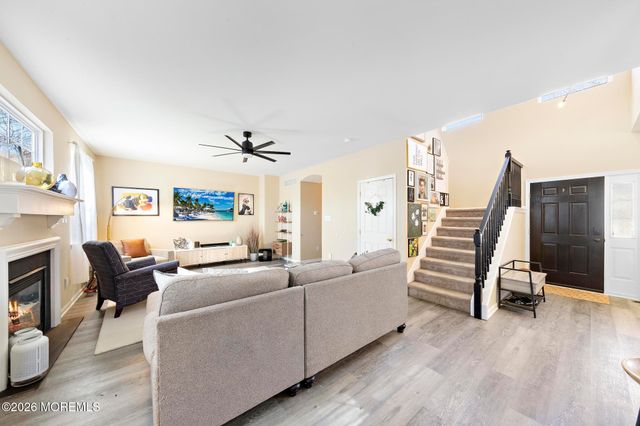 210 Pheasant Run Road, Mays Landing, NJ 08330