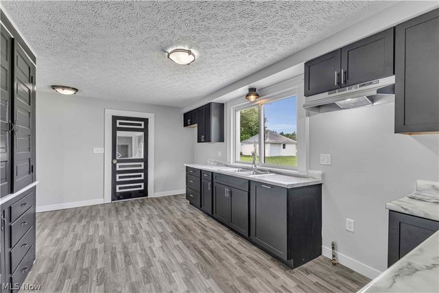 13050 Diagonal Road, Salem, OH 44460