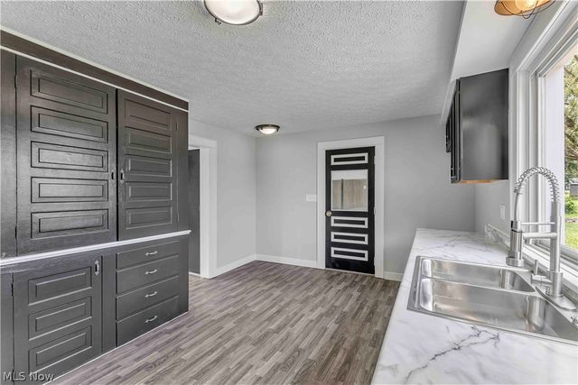 13050 Diagonal Road, Salem, OH 44460