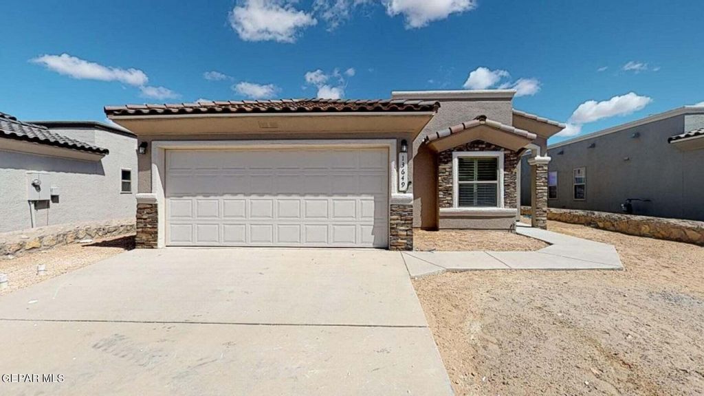 3808 Perspective Street, El Paso, TX 79938