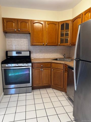 150-40 Tahoe Street 3C, Ozone Park, NY 11417