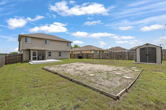 605 San Antonio Riverwalk WALK, Hutto, TX 78634