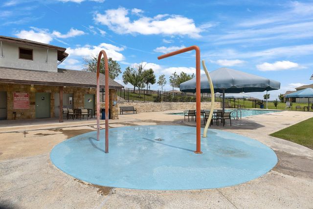 605 San Antonio Riverwalk WALK, Hutto, TX 78634