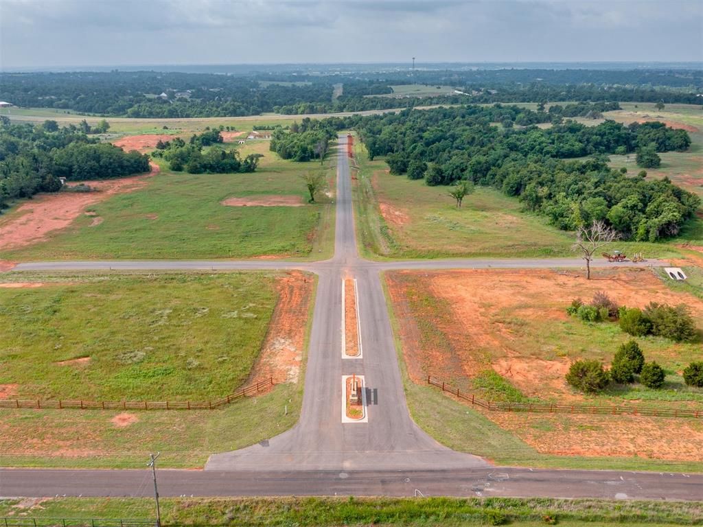 2440 SW 24th Street, Blanchard, OK 73010