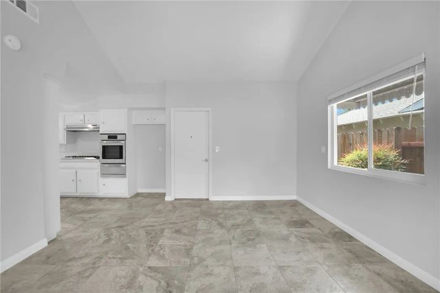 2633 I Street, La Verne, CA 91750