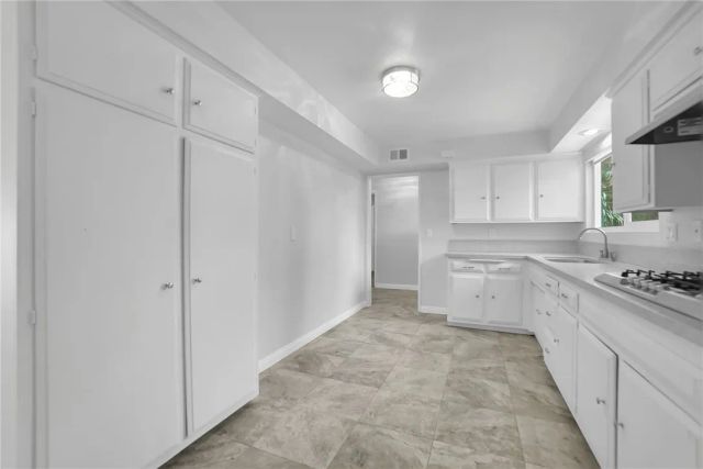 2633 I Street, La Verne, CA 91750