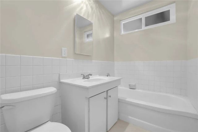 2633 I Street, La Verne, CA 91750