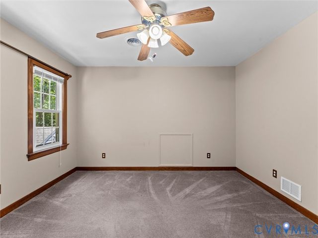 3524 Ludgate Rd, Chester, VA 23831