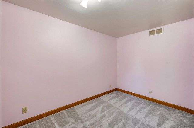 1582 Edgewater COURT, Grafton, WI 53024