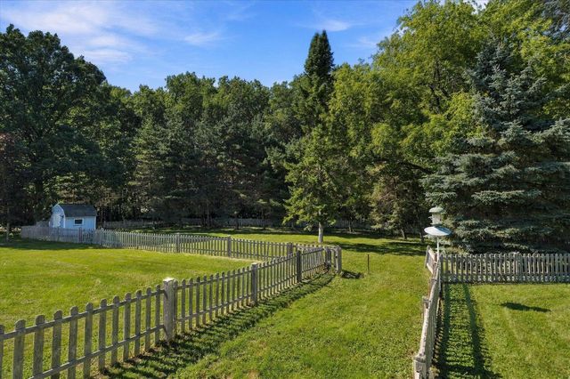 1582 Edgewater COURT, Grafton, WI 53024