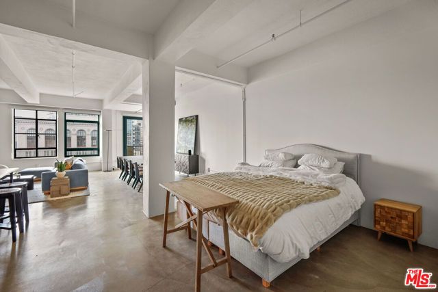 849 S Broadway 1108, Los Angeles, CA 90014