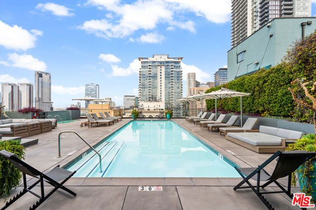 849 S Broadway 1108, Los Angeles, CA 90014