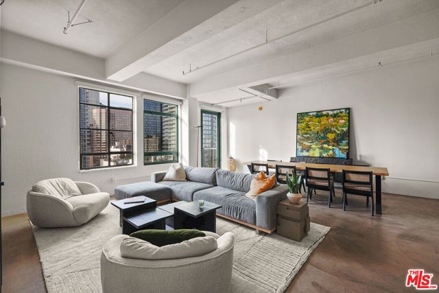 849 S Broadway 1108, Los Angeles, CA 90014