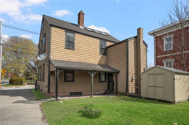 14 Elm Street, Newport, RI 02840