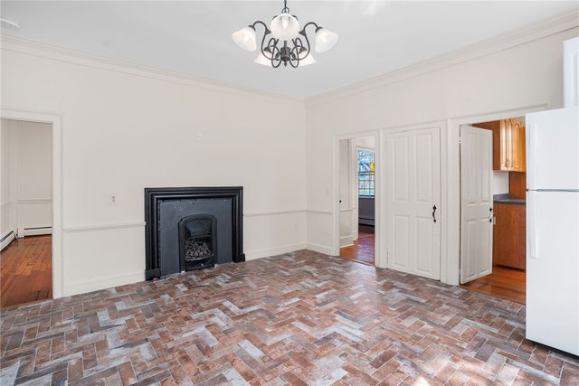 14 Elm Street, Newport, RI 02840