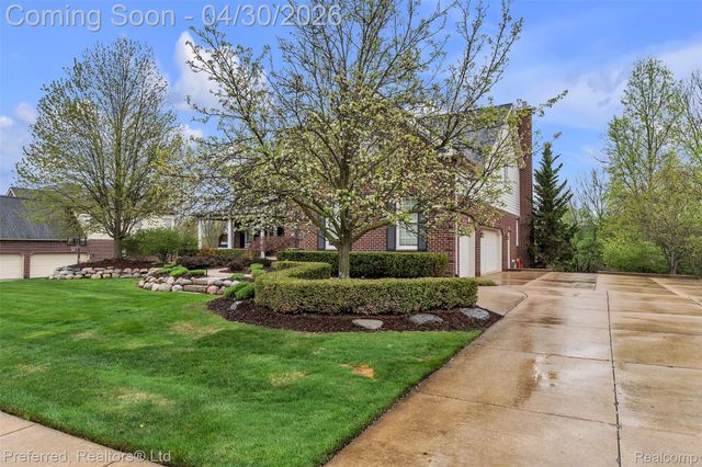50241 Teton Ridge Drive, Northville Township, MI 48168