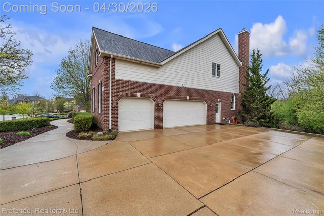 50241 Teton Ridge Drive, Northville Township, MI 48168