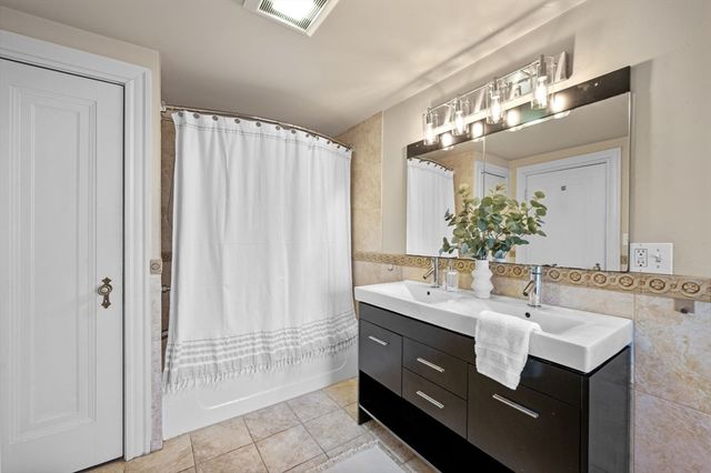 21 Bay View Drive, Swampscott, MA 01907