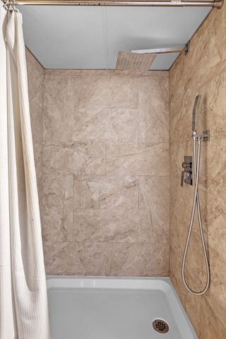 21 Bay View Drive, Swampscott, MA 01907