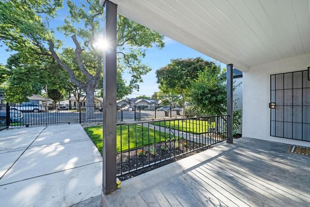 630 N Yosemite St, Stockton, CA 95203