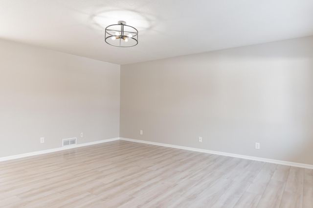110956 Von Hertzen Circle 56, Chaska, MN 55318