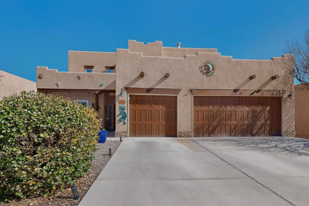 1508 Luz De Sol Drive SE, Rio Rancho, NM 87124