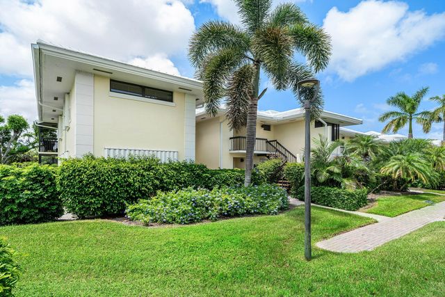 3625 Quail Ridge Drive S Bobwhite A, Boynton Beach, FL 33436