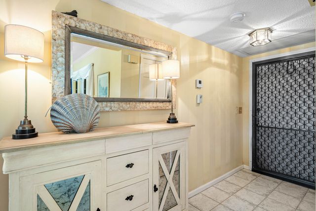 3625 Quail Ridge Drive S Bobwhite A, Boynton Beach, FL 33436