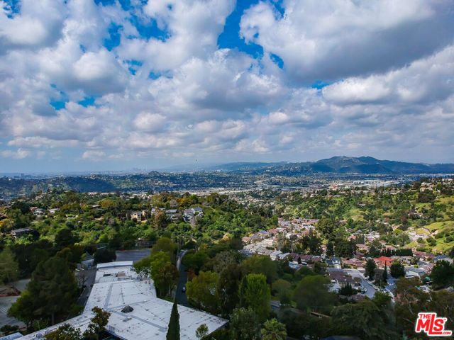 4022 San Rafael Avenue, Los Angeles, CA 90065