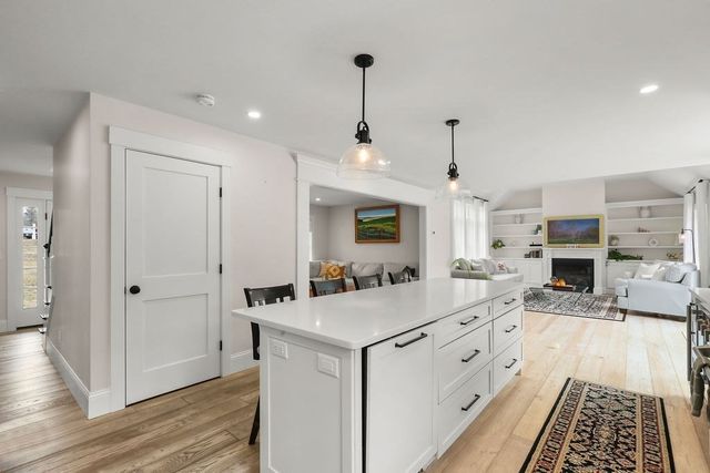 15 Maxwell Ln, Sandwich, MA 02563