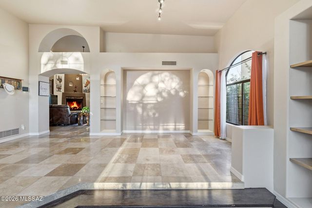 10770 N La Quinta Drive, Tucson, AZ 85737