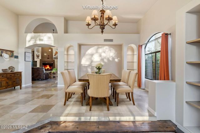10770 N La Quinta Drive, Tucson, AZ 85737