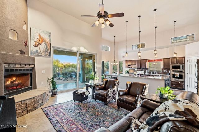 10770 N La Quinta Drive, Tucson, AZ 85737