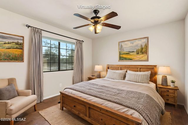 10770 N La Quinta Drive, Tucson, AZ 85737