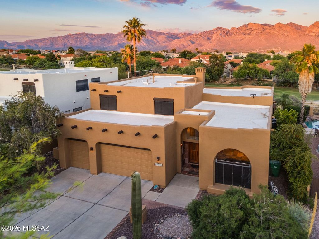10770 N La Quinta Drive, Tucson, AZ 85737