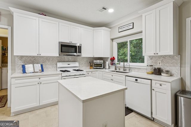 4815 Tanners Spring Drive, Alpharetta, GA 30022