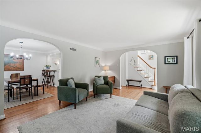 7371 Goff Avenue, Richmond Heights, MO 63117
