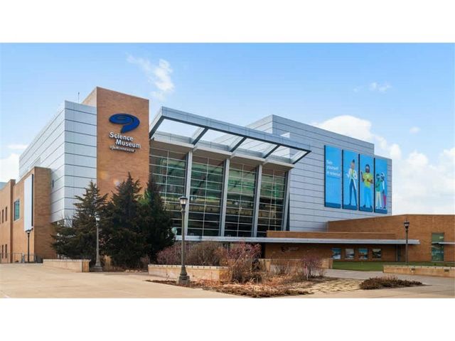 350 Saint Peter Street 317, Saint Paul, MN 55102