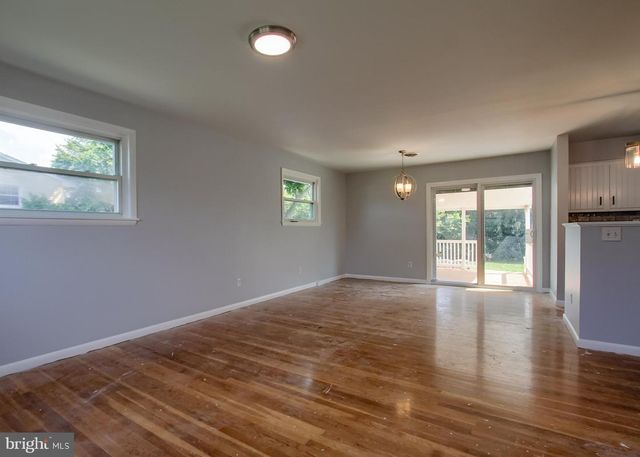 108 SLOVER RD, Mechanicsburg, PA 17055