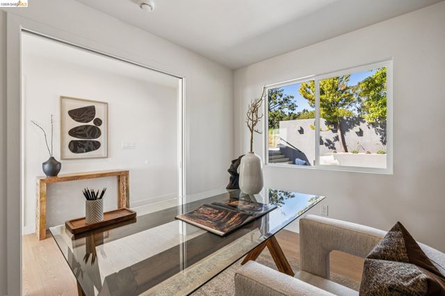 1328 Summit Rd, Berkeley, CA 94708