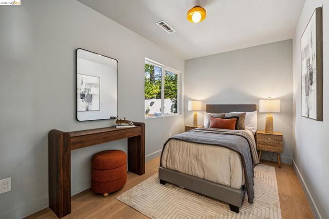 1328 Summit Rd, Berkeley, CA 94708
