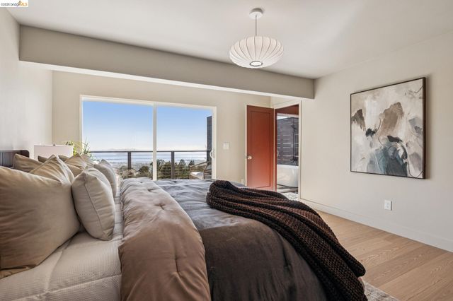 1328 Summit Rd, Berkeley, CA 94708