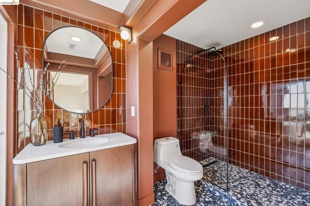 1328 Summit Rd, Berkeley, CA 94708
