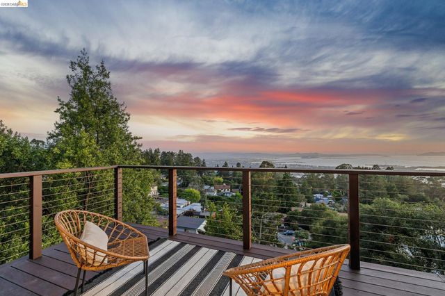 1328 Summit Rd, Berkeley, CA 94708