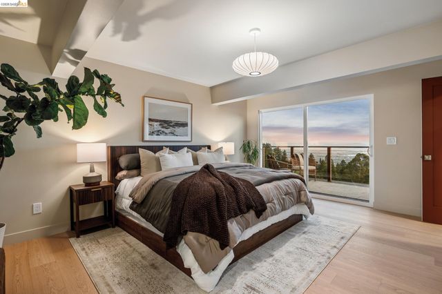 1328 Summit Rd, Berkeley, CA 94708